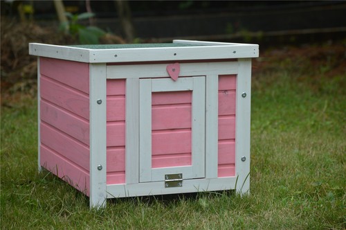 Pink hide house for rabbit - pink,